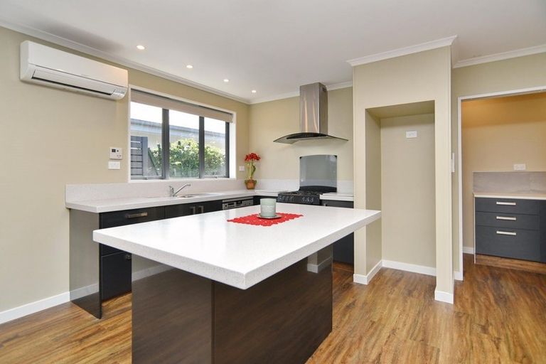 Photo of property in 13 Batchelor Place, Kaiapoi, 7630