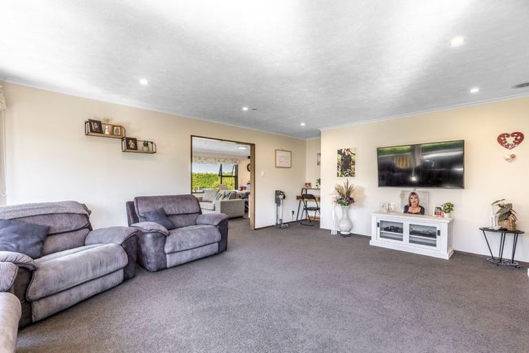 Photo of property in 720 Queens Drive, Waikiwi, Invercargill, 9810