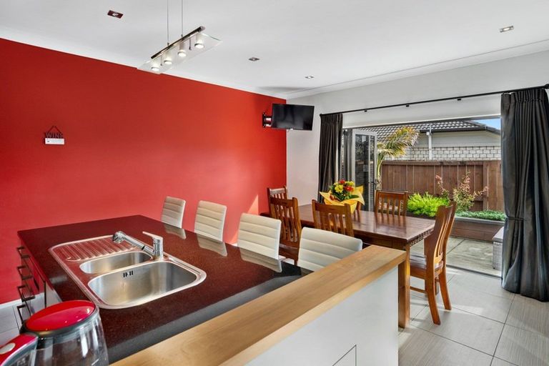 Photo of property in 144 Tuihana Drive, Papamoa Beach, Papamoa, 3118