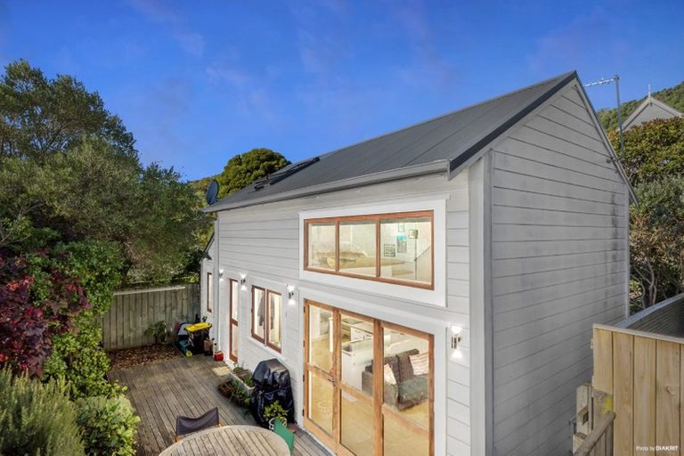Photo of property in 13a Porritt Avenue, Mount Victoria, Wellington, 6011