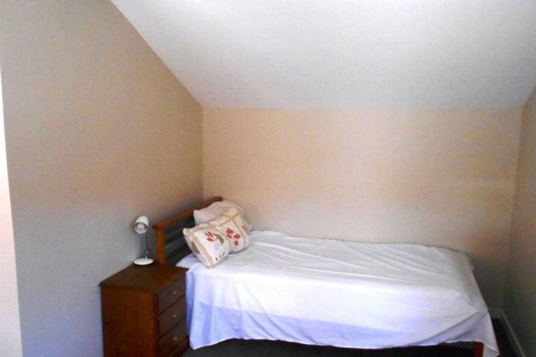 Photo of property in 52b Parkvale Road, Karori, Wellington, 6012