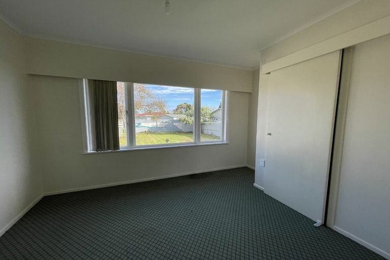 Photo of property in 132 Russell Road, Manurewa, Auckland, 2102