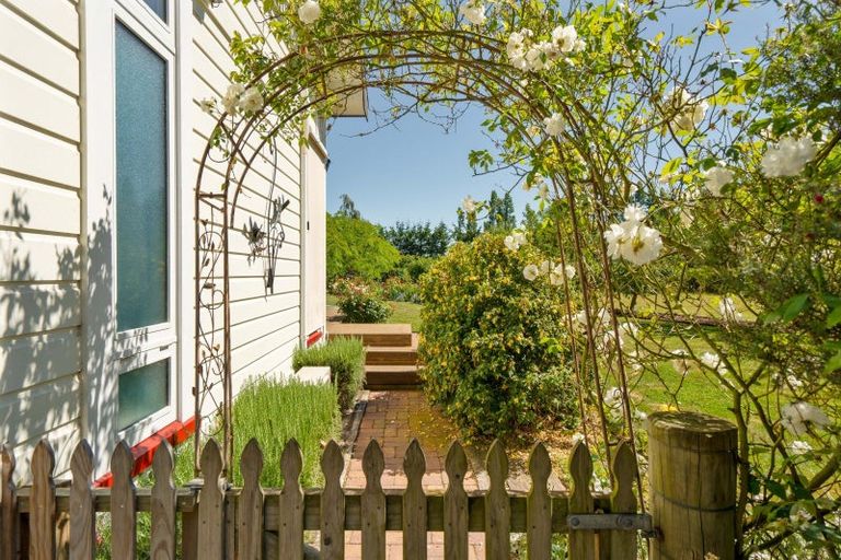 Photo of property in 133a Papawai Road, Greytown, 5794