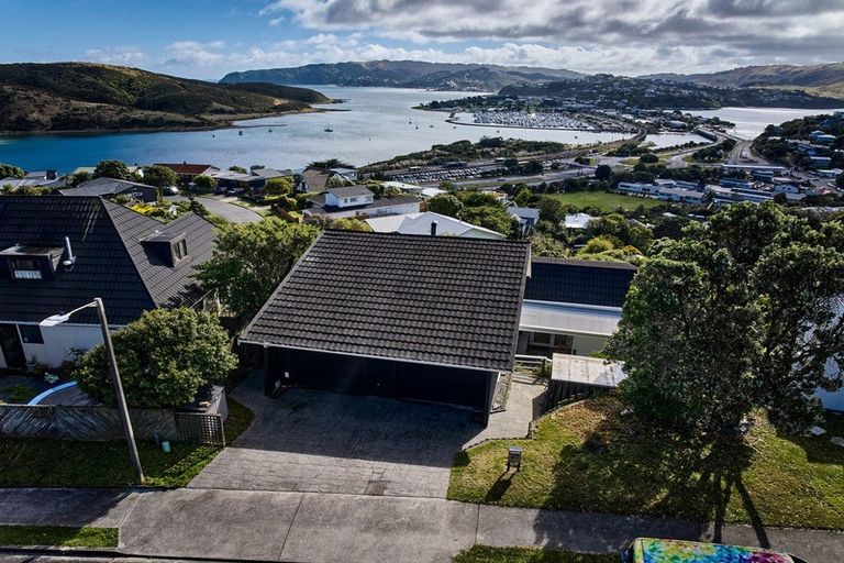 Photo of property in 25 Eskdale Road, Papakowhai, Porirua, 5024