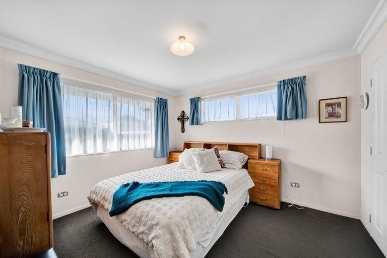 Photo of property in 18 Victoria Street, Hawera, 4610