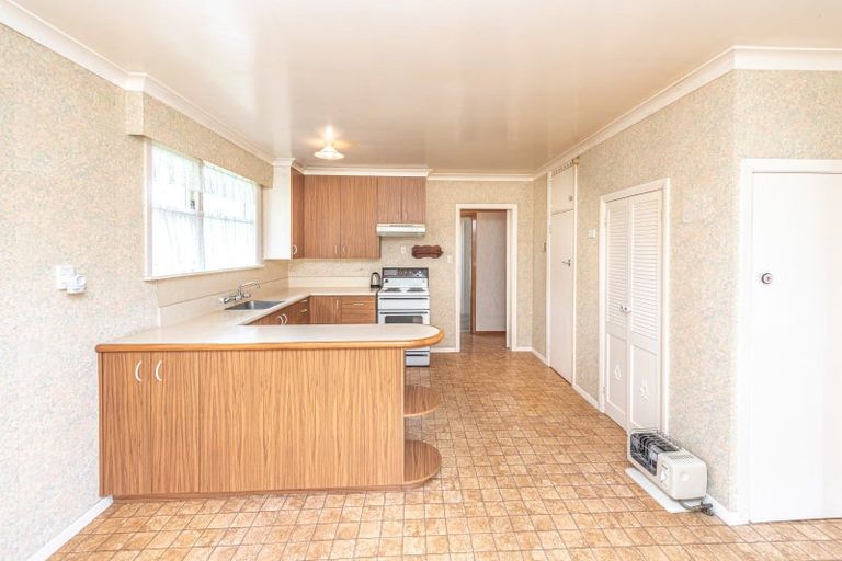 Photo of property in 11 Paterson Street, Aramoho, Whanganui, 4500