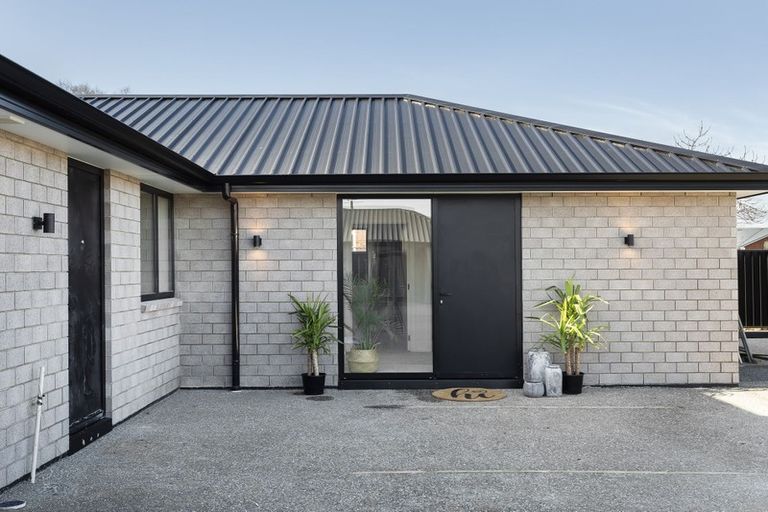 Photo of property in 6 Irvine Street, Mosgiel, 9024