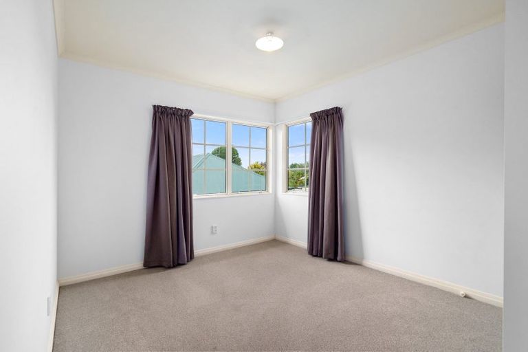 Photo of property in 77a Taylor Street, Cambridge, 3434