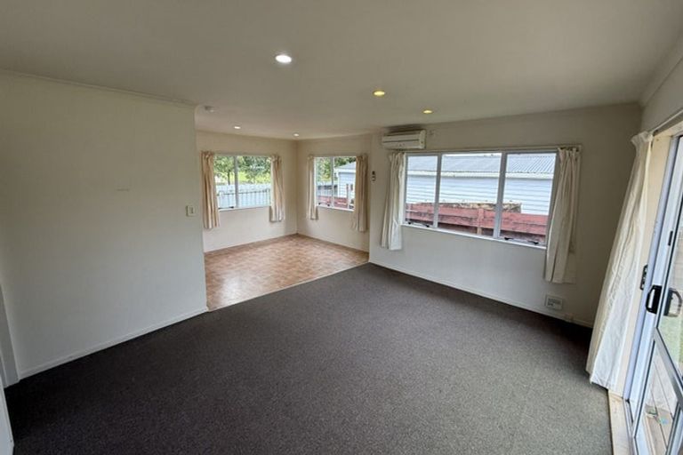 Photo of property in 3 Warwick Road, Stratford, 4332