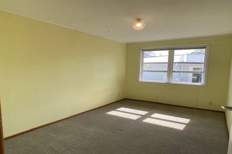 Photo of property in 79 Monarch Avenue, Hillcrest, Auckland, 0627