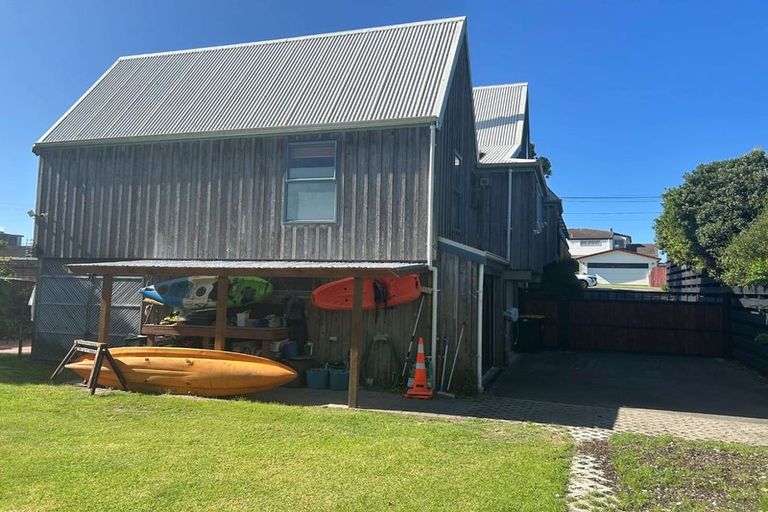 Photo of property in 30 Motiti Road, Papamoa Beach, Papamoa, 3118