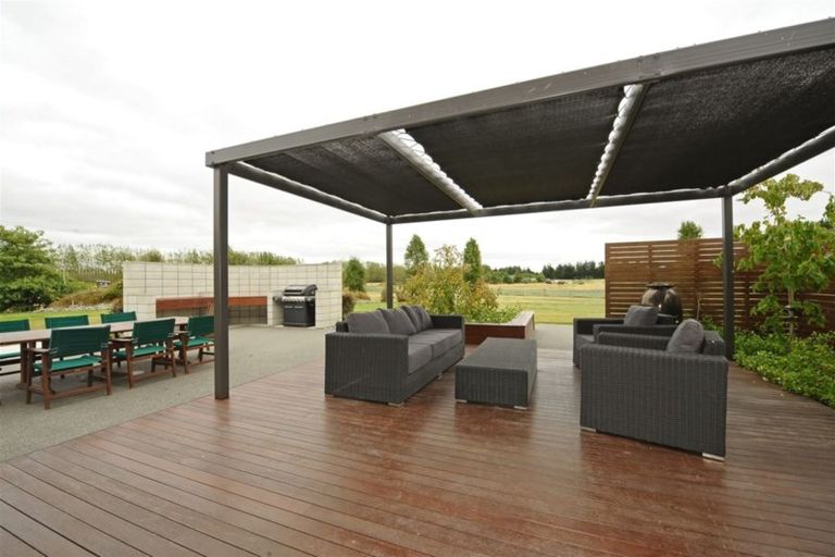 Photo of property in 3/1280 West Coast Road, West Melton, Christchurch, 7671