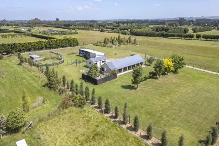 Photo of property in 74 Thompsons Road, Loburn, Rangiora, 7472