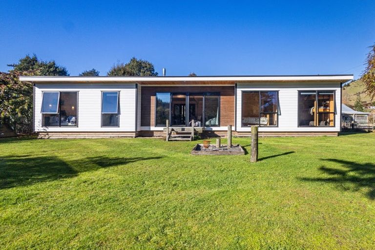 Photo of property in 18 Kaitieke Road, Raurimu, Owhango, 3990