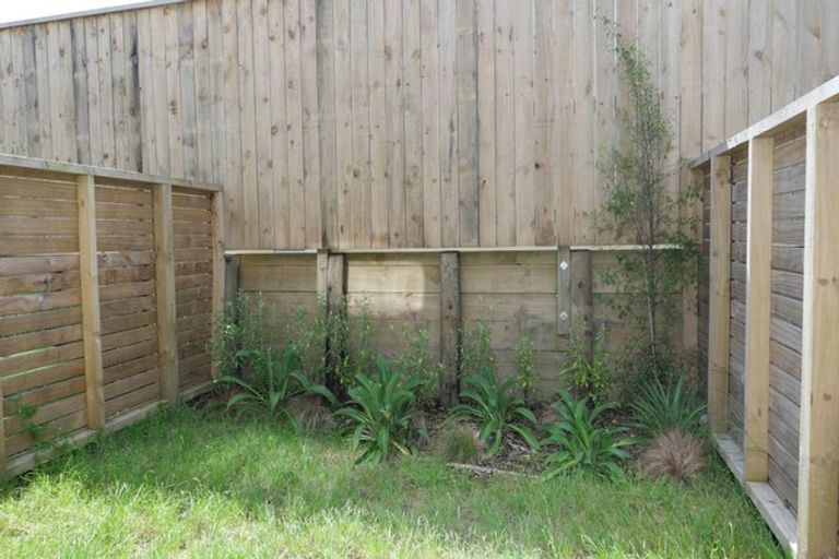 Photo of property in 27 Houhere Street, Paraparaumu, 5032