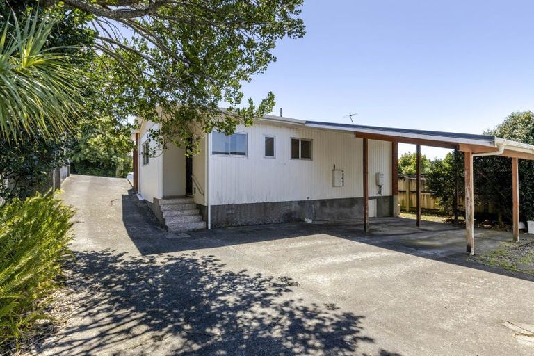 Photo of property in 1/24 Hori Street, Vogeltown, New Plymouth, 4310
