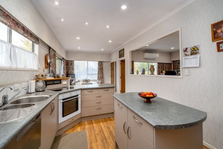 Photo of property in 37 Fergusson Street, Solway, Masterton, 5810