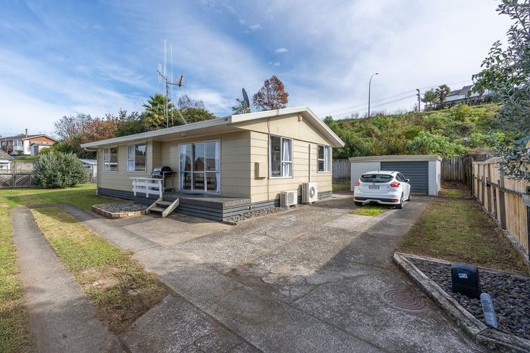 Photo of property in 424 Kahikatea Drive, Dinsdale, Hamilton, 3204
