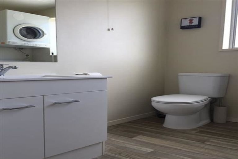 Photo of property in 4/166 Yaldhurst Road, Sockburn, Christchurch, 8042