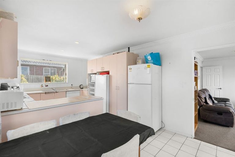 Photo of property in 2/16 Tika Street, Riccarton, Christchurch, 8041