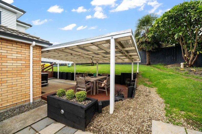 Photo of property in 20 Ina Ville Drive, Pukekohe, 2120