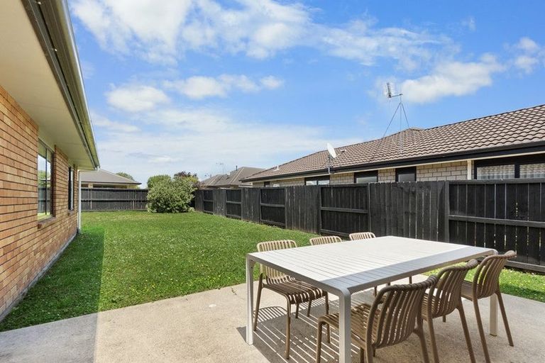 Photo of property in 9 Whitney Place, Rototuna North, Hamilton, 3210