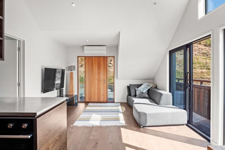 Photo of property in 12 Crows Nest Road, Arthurs Point, Queenstown, 9371