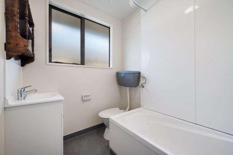 Photo of property in 2/696 Gloucester Street, Linwood, Christchurch, 8062