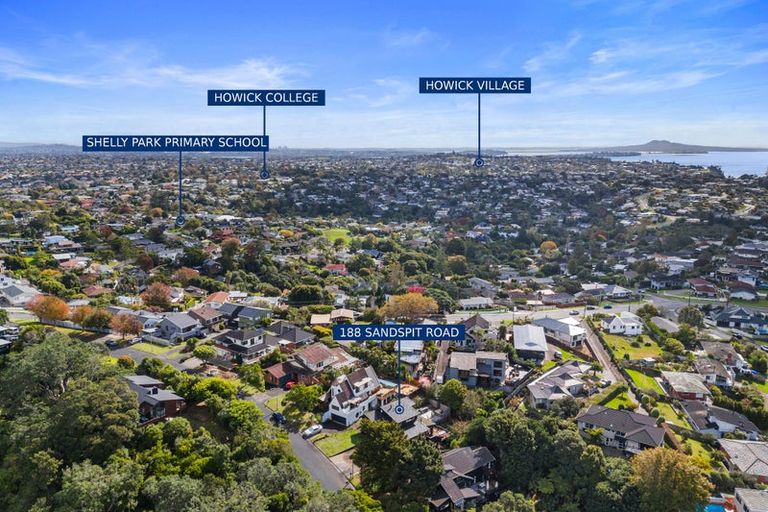 Photo of property in 188 Sandspit Road, Shelly Park, Auckland, 2014