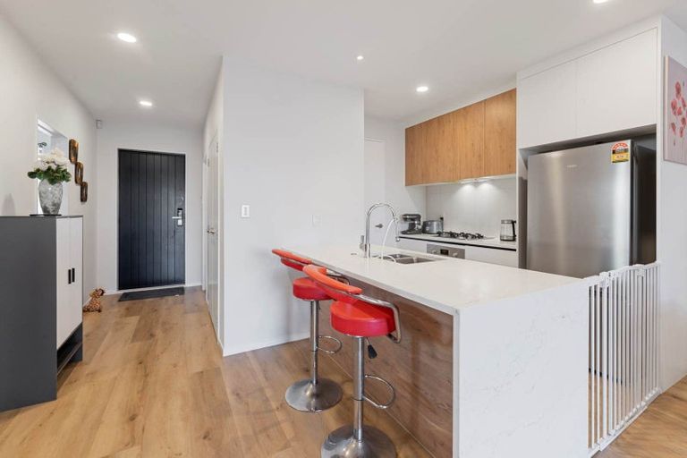 Photo of property in 13a Tuuhura Road, Pukekohe, 2120