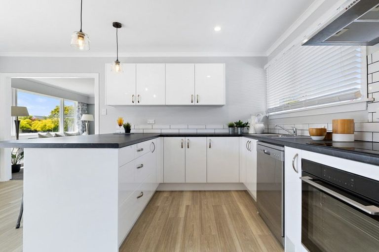 Photo of property in 5 Teesdale Street, Burnside, Christchurch, 8053