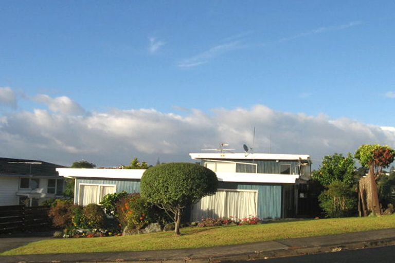 Photo of property in 1/45 Monarch Avenue, Hillcrest, Auckland, 0627