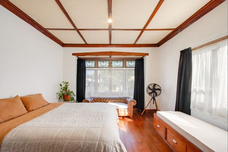 Photo of property in 118 Wellesley Road, Napier South, Napier, 4110