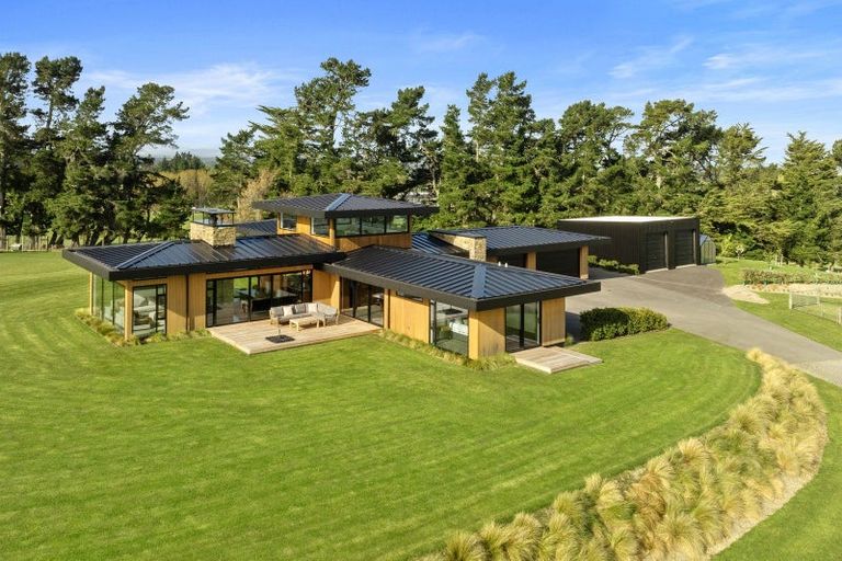 Photo of property in 140 Mill Road, Oxford, 7430