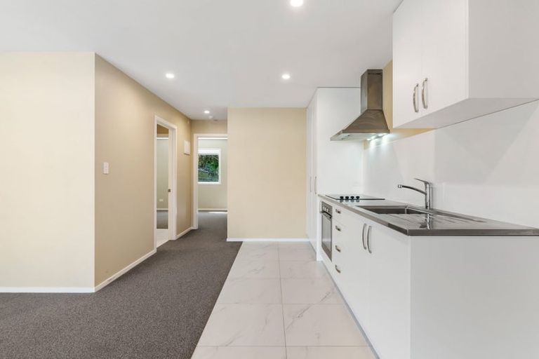 Photo of property in 229b Sunset Road, Sunnynook, Auckland, 0632
