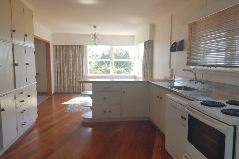 Photo of property in 187 Omata Road, Blagdon, New Plymouth, 4310
