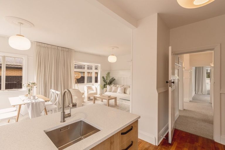 Photo of property in 8 Freyberg Avenue, Riccarton, Christchurch, 8011