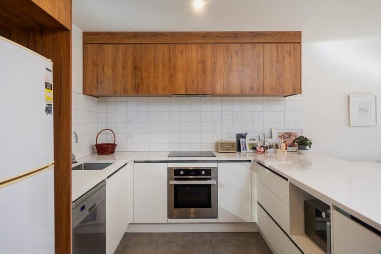 Photo of property in 7/112 Astley Avenue, New Lynn, Auckland, 0600