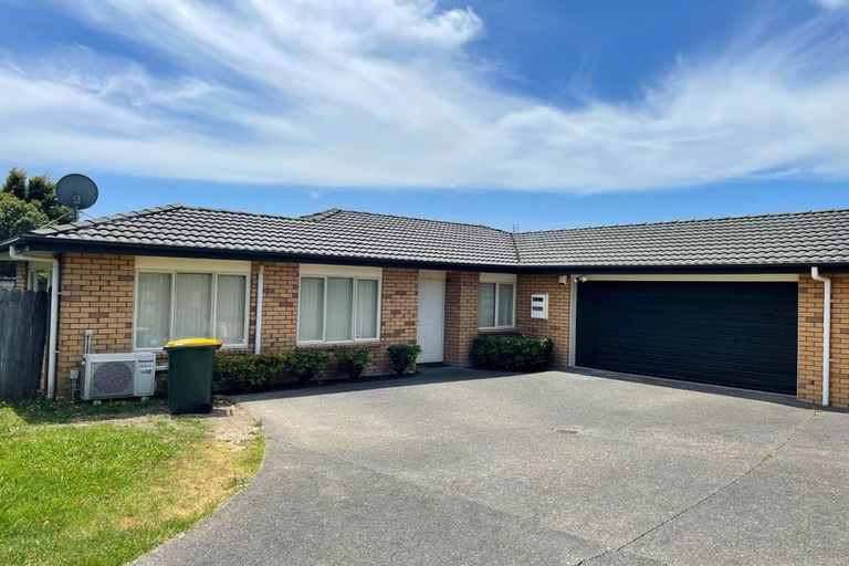 Photo of property in 28 Raphoe Road, Flat Bush, Auckland, 2019