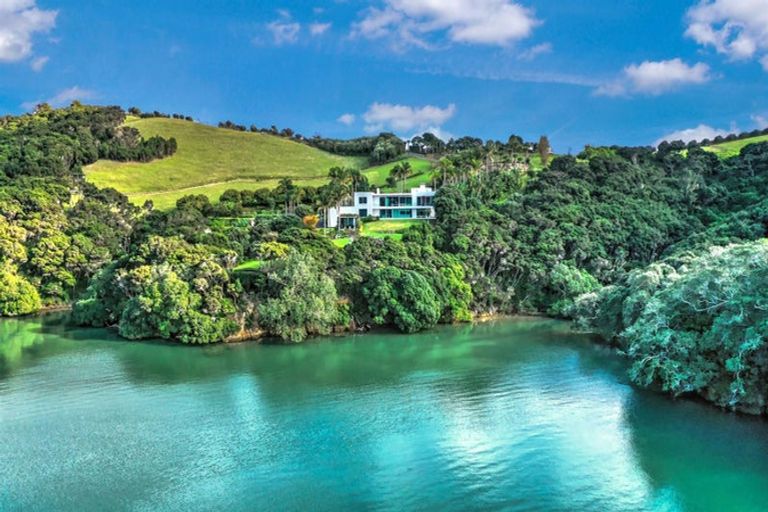 Photo of property in 89a Opito Bay Road, Kerikeri, 0294