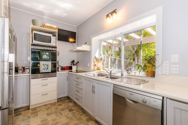 Photo of property in 1 Mayroyd Terrace, Nelson, 7010