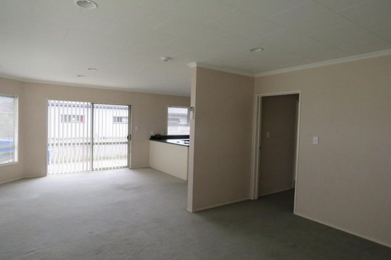 Photo of property in 155 Carrington Street, Lower Vogeltown, New Plymouth, 4310