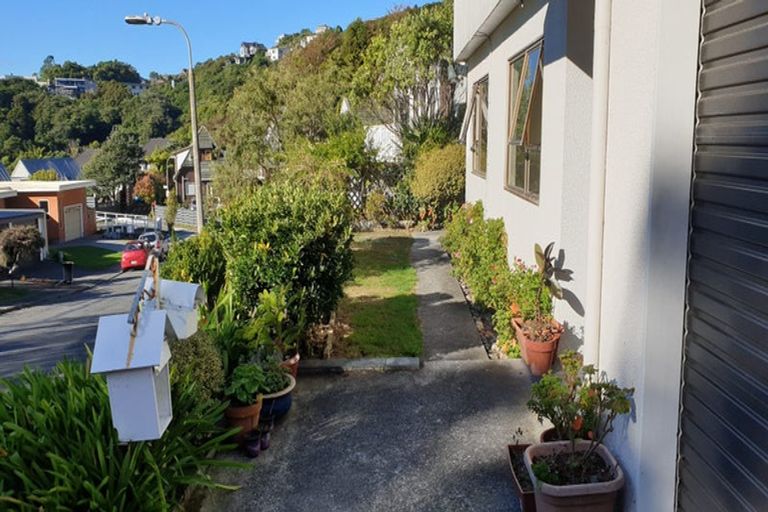 Photo of property in 32 Lynmouth Avenue, Karori, Wellington, 6012