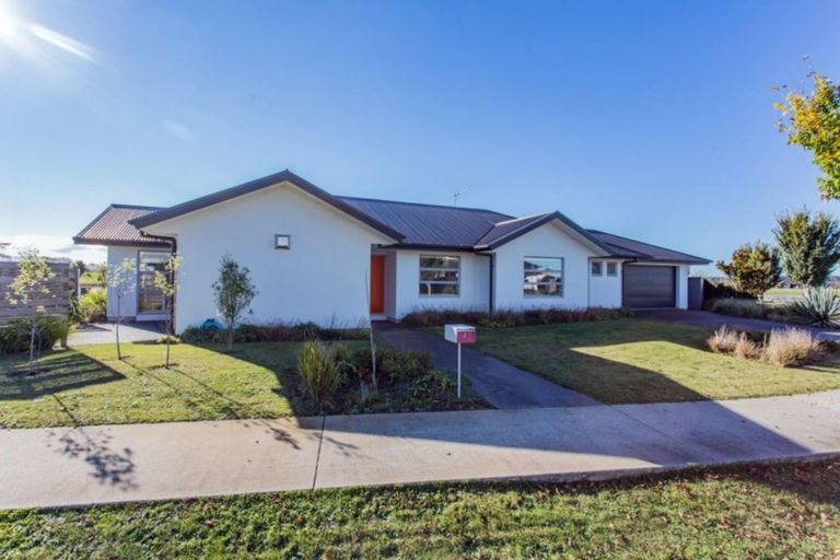 Photo of property in 1 Tuka Road, Pegasus, 7612