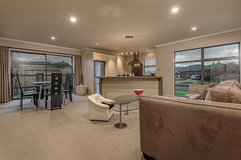 Photo of property in 6 Brooklyn Heights Drive, Kelvin Grove, Palmerston North, 4414