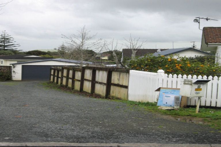 Photo of property in 7 Chrisarda Place, Red Hill, Papakura, 2110