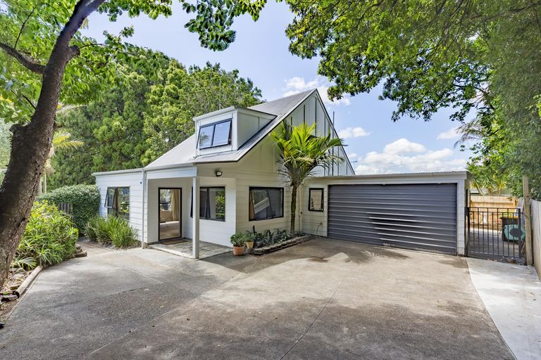 Photo of property in 11b Butterworth Avenue, Opaheke, Papakura, 2113