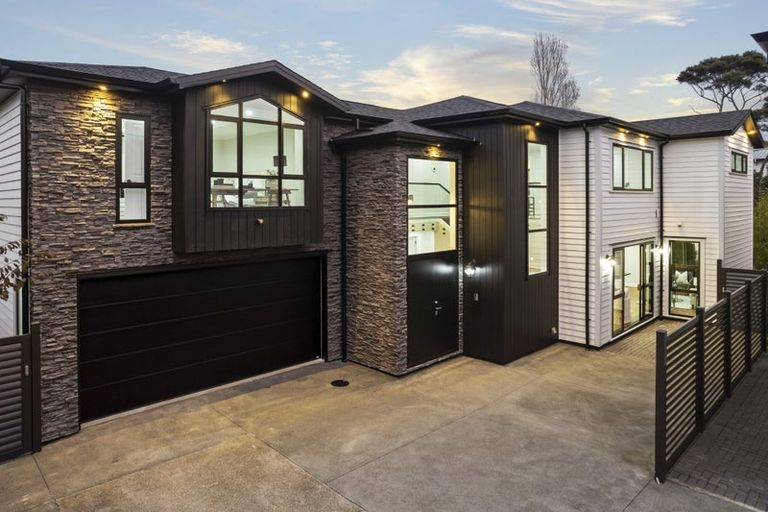 Photo of property in 10b Stratford Avenue, Milford, Auckland, 0620