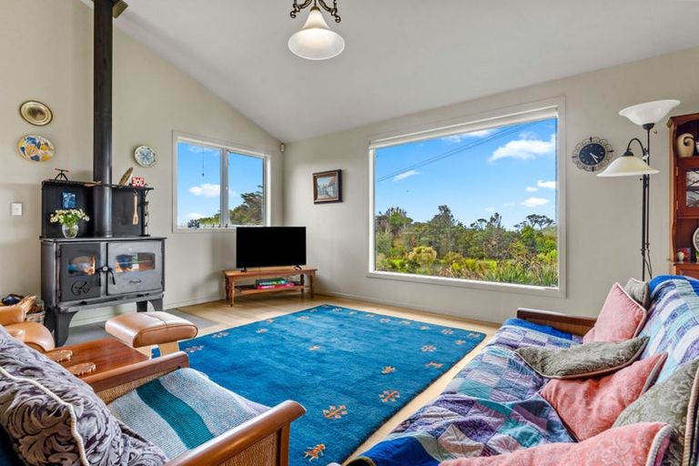 Photo of property in 87 M Greenwood Road, Leigh, 0972