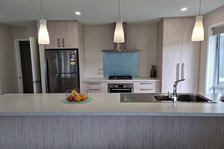 Photo of property in 37 Maka Lane, Halswell, Christchurch, 8025